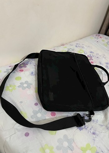 Laptop Bilgisayar Çantası siyah - Görsel 3