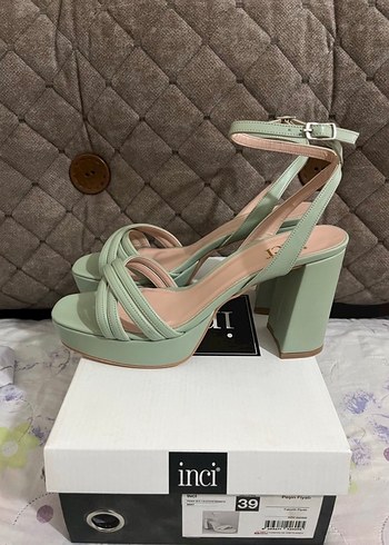 İnci 39 numara Yeşil Topuklu Kadın Platform Ayakkabı - Görsel 2