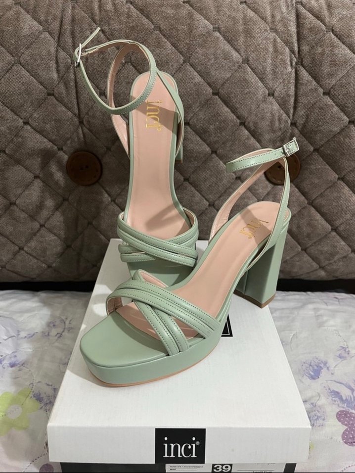 İnci 39 numara Yeşil Topuklu Kadın Platform Ayakkabı - Görsel 3