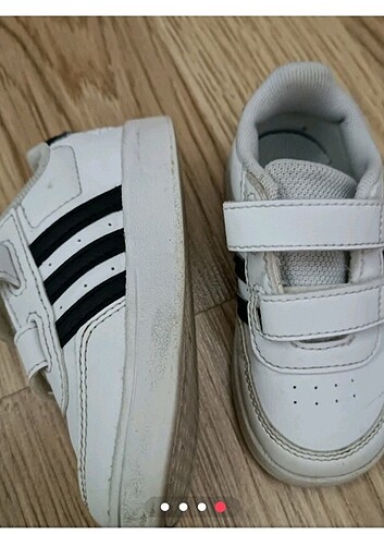 Adidas Adidas 23 numara ayakkabı