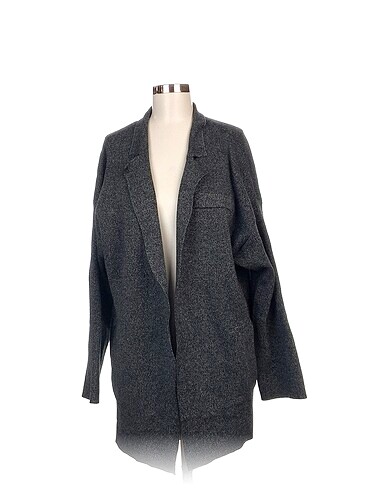 Zara Ceket %70 İndirimli.