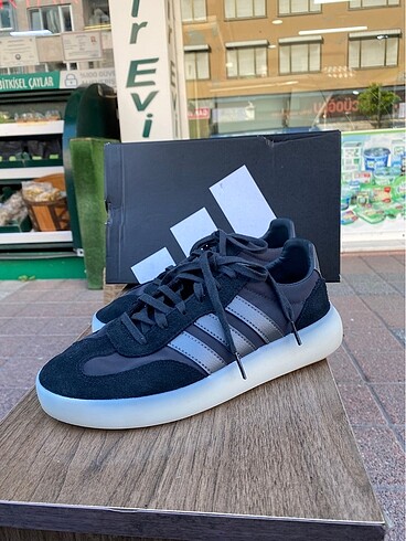 Adidas Kadın Ayakkabı