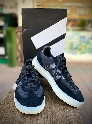 Adidas Kadın Ayakkabı