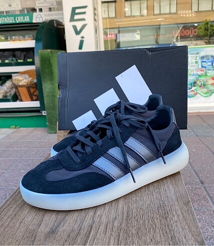 38 Beden Adidas Kadın Ayakkabı