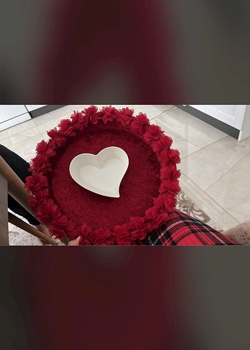 Bordo Çiçekli Kadife Tepsi ve Kalp Şekilli Kase - Görsel 2