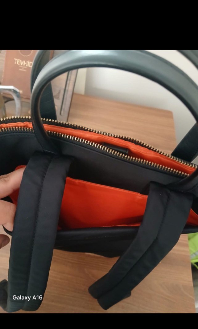 Targus Newport laptop sırt çantası - Görsel 3