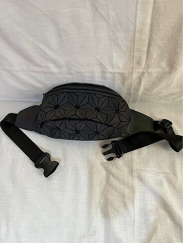 ISSEYMIYAKE bel çantası