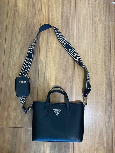 Guess tote bag