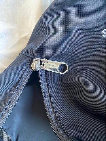  Beden Calvin klein sırt çantası