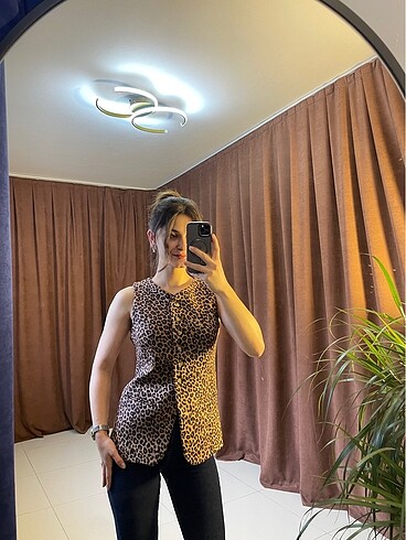 Leopar Desen Süet Yelek