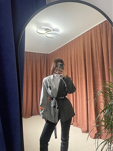 Gri Çift Renk Kemerli Blazer Ceket