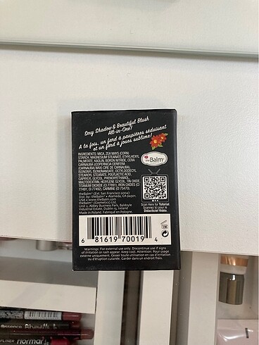 The Balm The balm hot mama allık