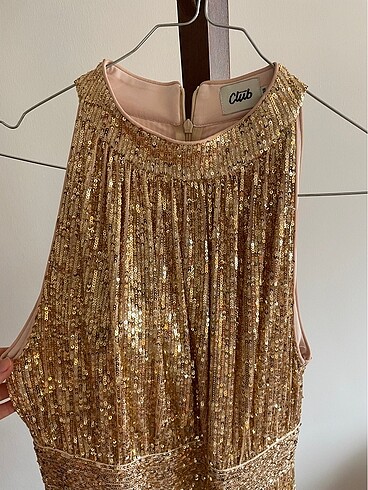 Beymen Club Gold İşlemeli Elbise