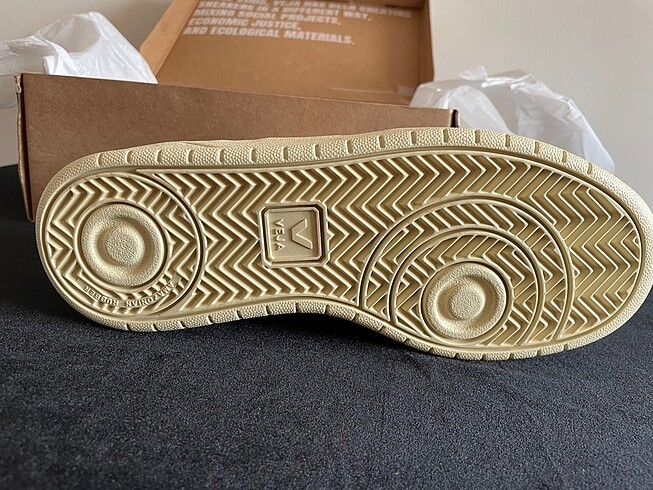 39 Beden Veja Kadın Sneaker 39