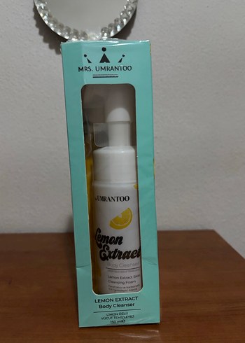 Umrantoo Limon Özlü Vücut Temizleyici