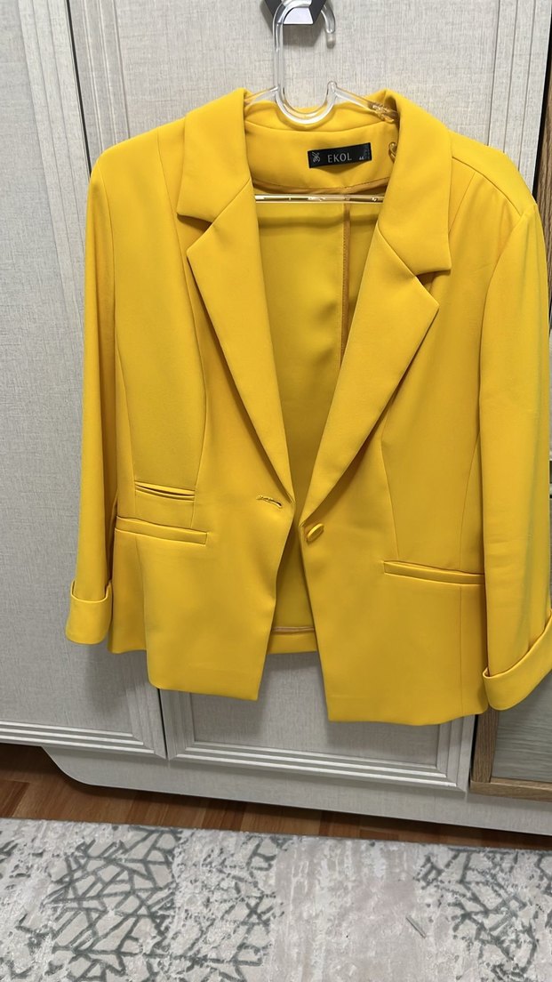 Sarı Düğmeli Kadın Blazer Ceket - Görsel 3