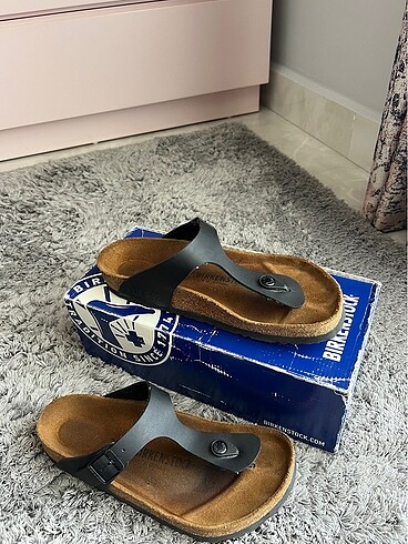 Orijinal Birkenstock kadın parmak arası terlik