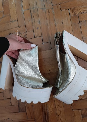 Beyaz Platform Topuklu Deri Kadın Ayakkabı - Görsel 2