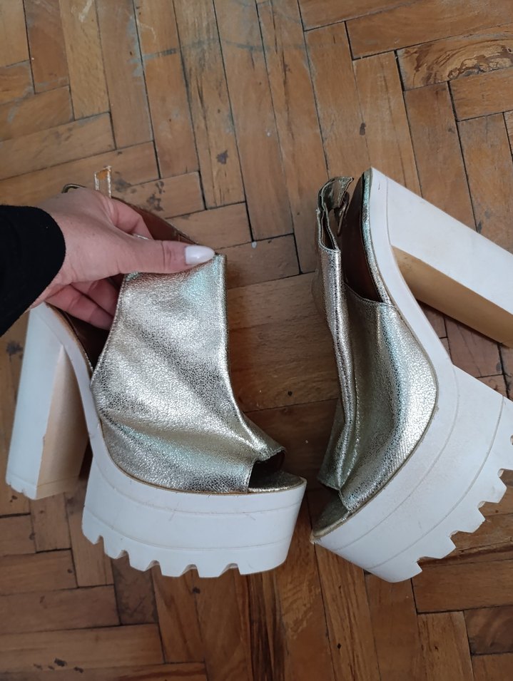 Beyaz Platform Topuklu Deri Kadın Ayakkabı - Görsel 2