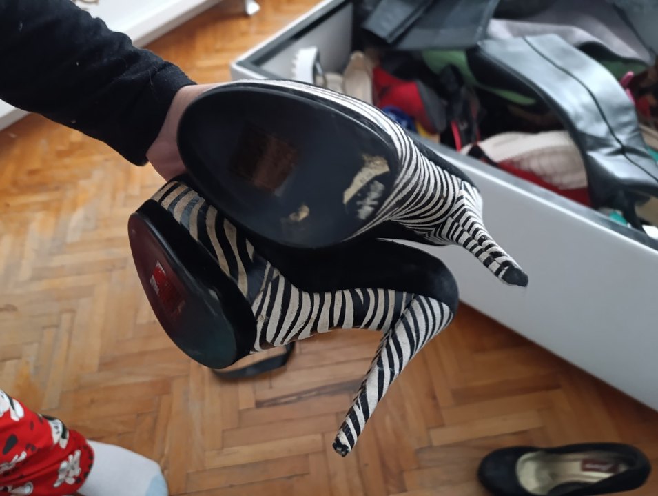 Siyah Zebra Desenli Stiletto Topuklu Kadın Ayakkabı - Görsel 3