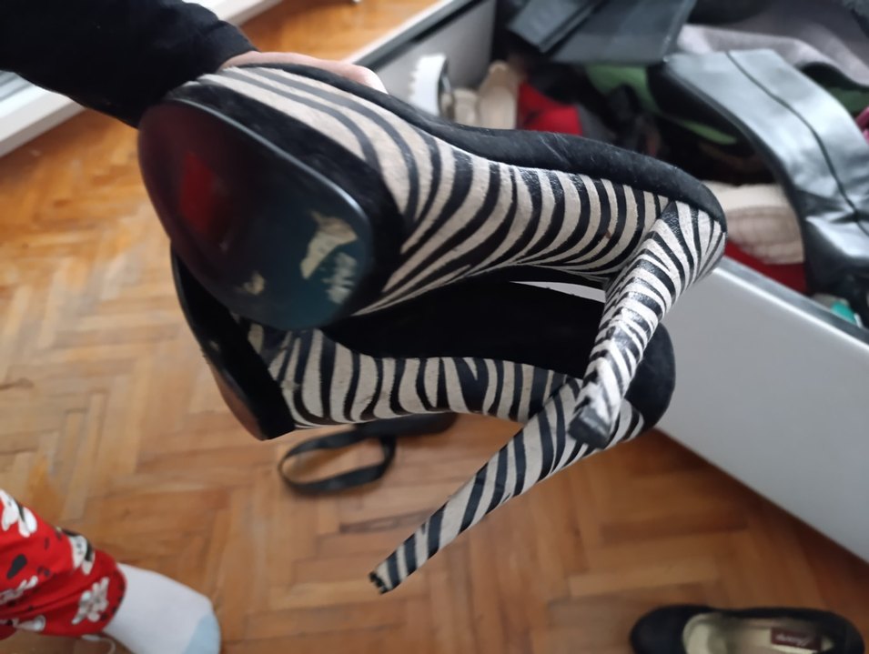 Siyah Zebra Desenli Stiletto Topuklu Kadın Ayakkabı - Görsel 2