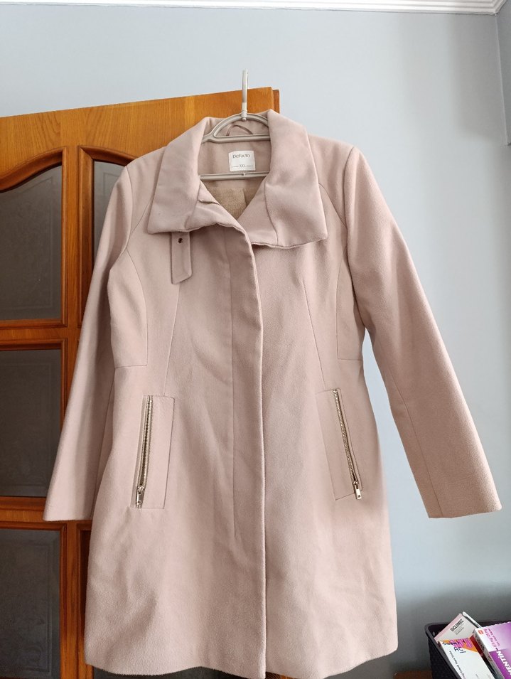 sadece  bir kaç kere giyildi çizik vs hasar leke bişey yoktur - Görsel 3