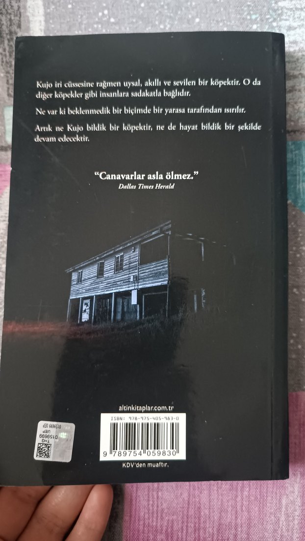 Stephen King - Kujo Romanı - Görsel 2