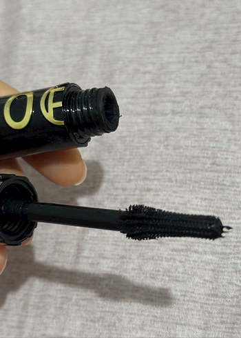 L'Oréal Paris Panoramic Maskara Koyu Siyah - Görsel 2