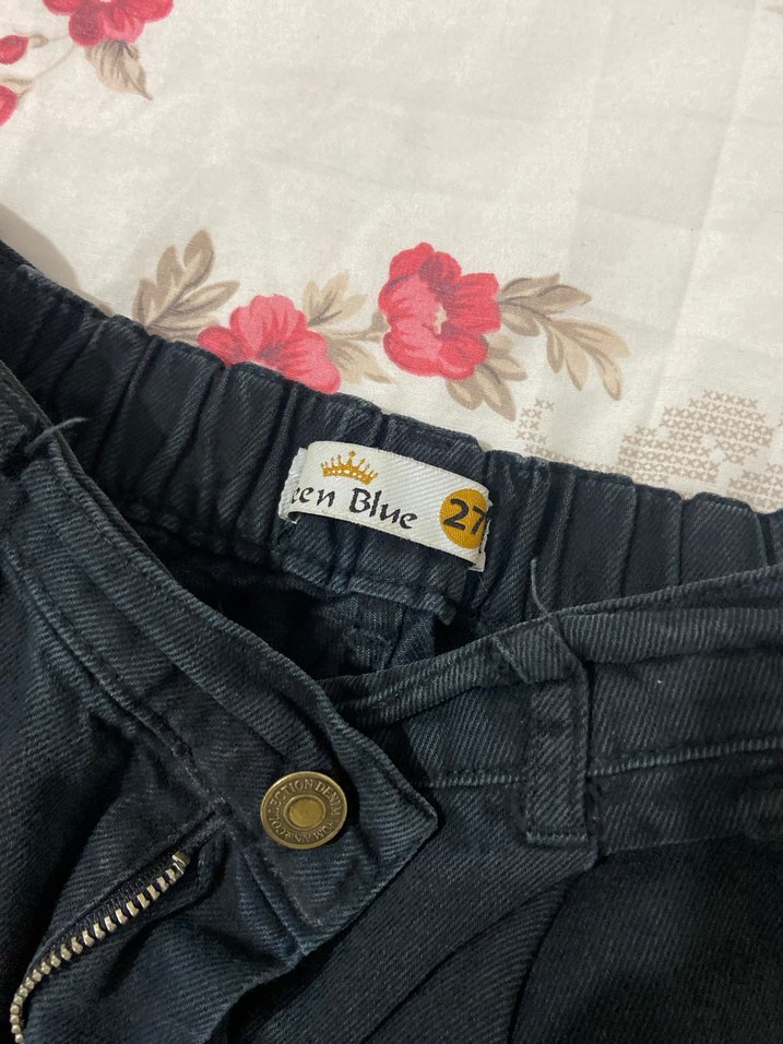 Düğmeli Siyah mom jean - Görsel 3