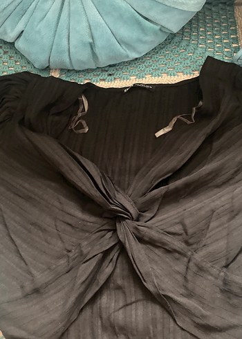 Siyah V Yaka Rahat Bluz - Görsel 2