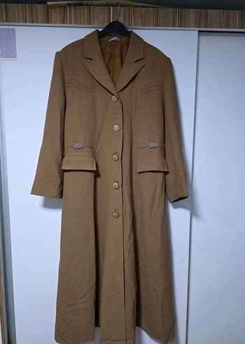 Koyu Bej Uzun Kadın Kaban Düğmeli - Görsel 3