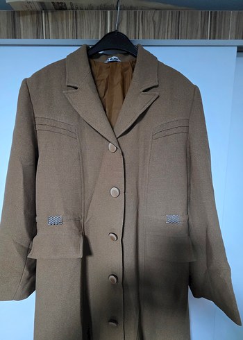 Koyu Bej Uzun Kadın Kaban Düğmeli - Görsel 2