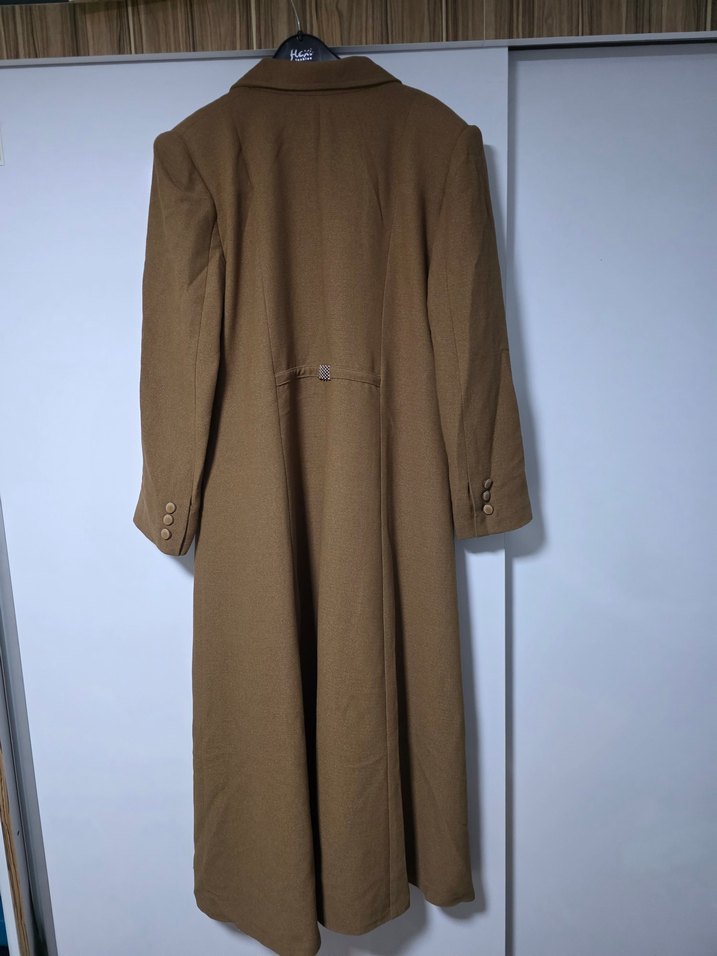 Koyu Bej Uzun Kadın Kaban Düğmeli - Görsel 5