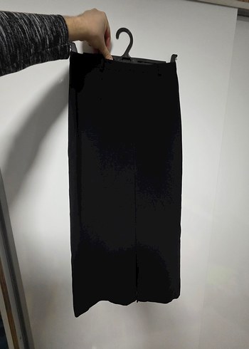 Kadın Siyah Uzun Düz Kesim Etek - Görsel 3