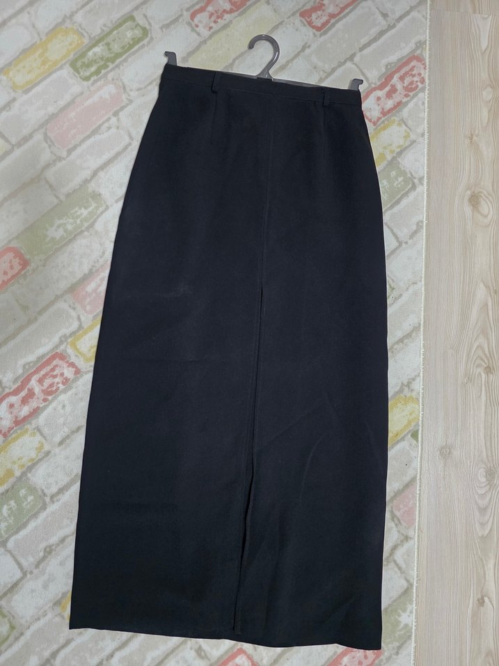 Kadın Siyah Uzun Düz Kesim Etek - Görsel 2