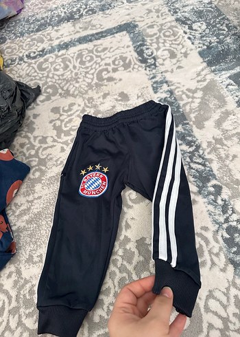 Bayern Münih Erkek Çocuk Eşofman Altı - Görsel 2