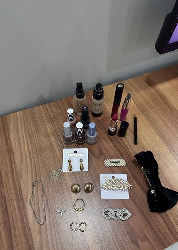 Toplu takı ve makyaj malzemeleri - Görsel 3