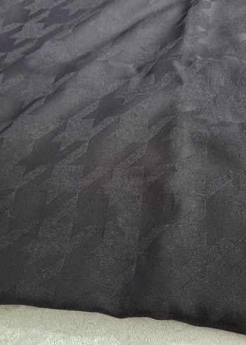 Siyah kazayağı desen pamuk jakar şal - Görsel 2