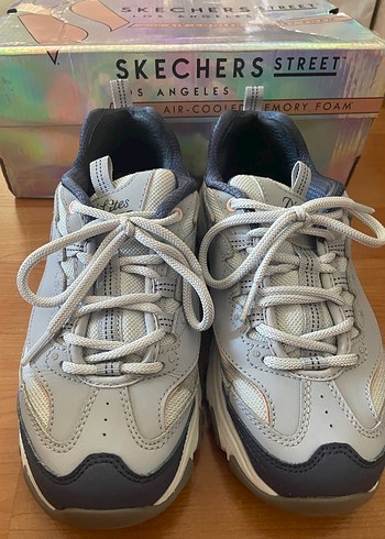 Gri Bağcıklı Skechers Street Spor Ayakkabı