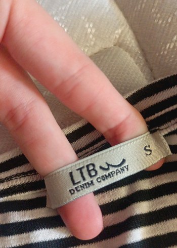 LTB LTB çicek nakışlı tişört