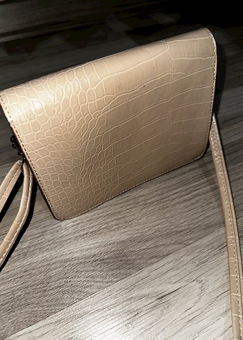 Bej Deri Zincir Detaylı Kadın Çanta - Görsel 5