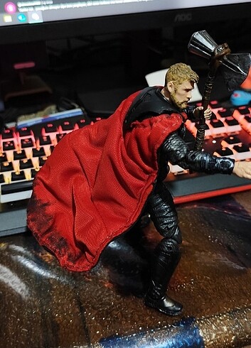 Thor marvel legends(ıw)