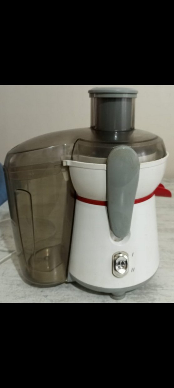 Gri Renkli Katı Meyve Sıkacağı - Görsel 4