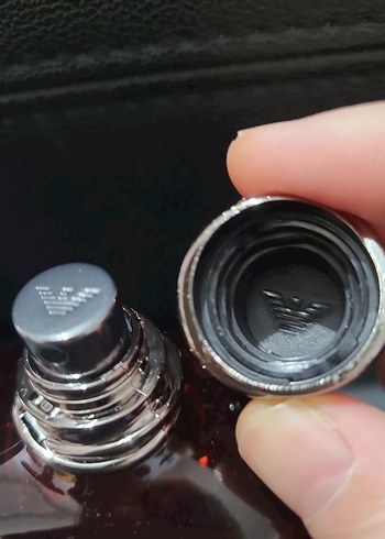 Emporio Armani Stronger With You Erkek Parfüm modeli 100 ml - Görsel 3