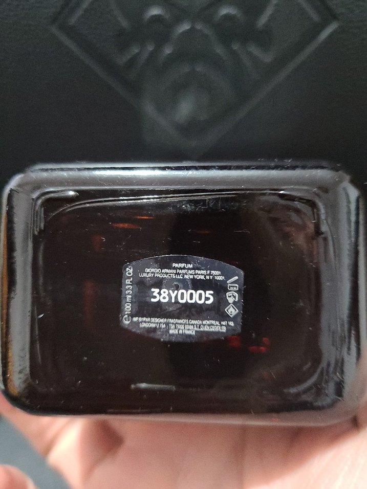 Emporio Armani Stronger With You Erkek Parfüm modeli 100 ml - Görsel 2