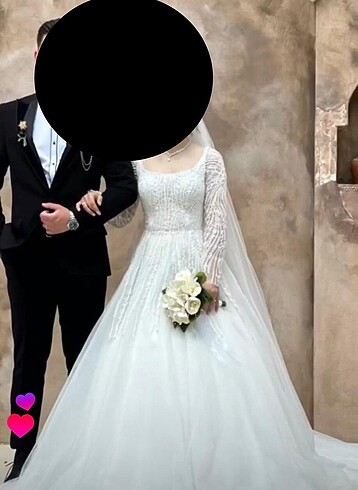 Uzun Kollu Kare Yaka Beyaz A-Line Gelinlik