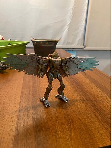 Transformers Airrazor(ROTB)