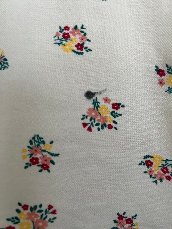 Çiçek Desenli Beyaz Kız Bluzu - Görsel 4