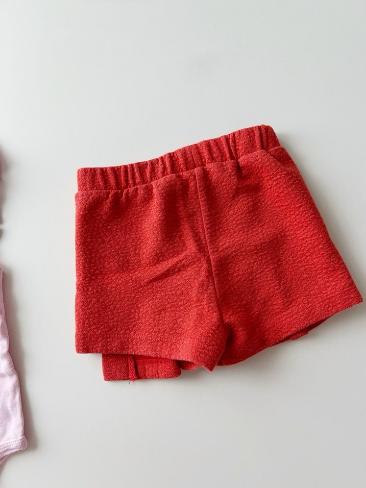 Kız Çocuk Kırmızı Pilili Etek - Görsel 2