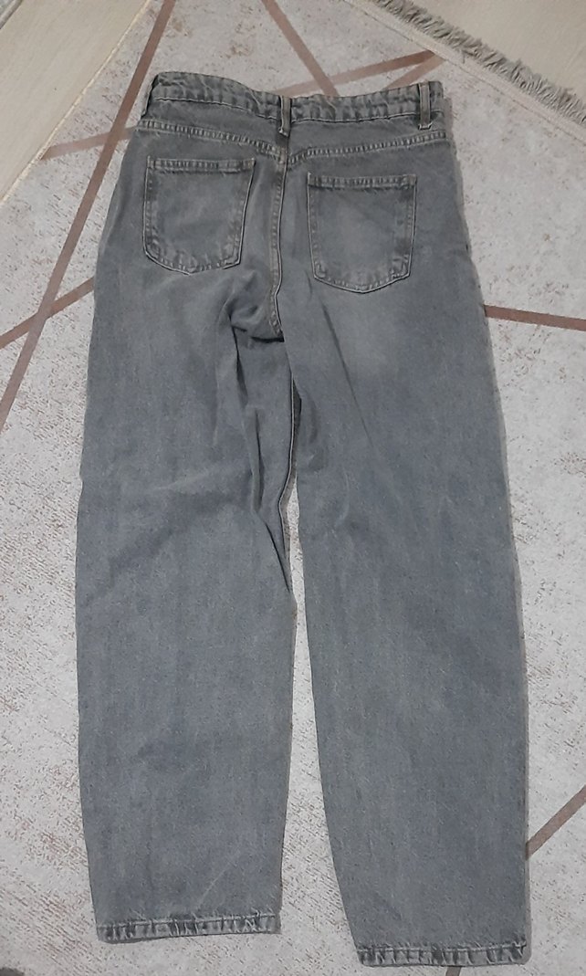 Gri Rahat Kesim Kadın Kot Pantolon - Görsel 2